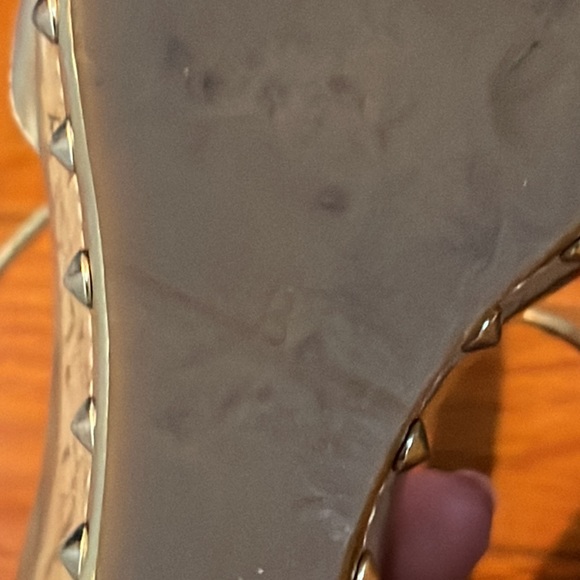 Bebe Heels - Picture 6 of 7